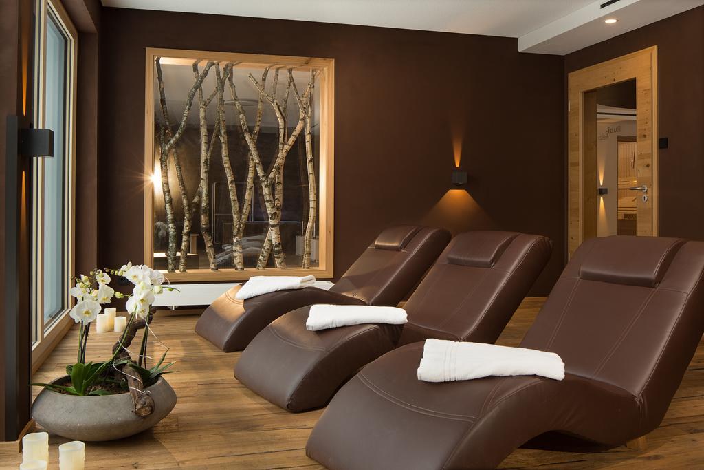 אוברסטדורף "Viktoria Ferienhaus" - Annehmlichkeiten Von 4-Sterne Familien-Und Wellnesshotel Viktoria Koennen Mitbenutzt Werden מראה חיצוני תמונה